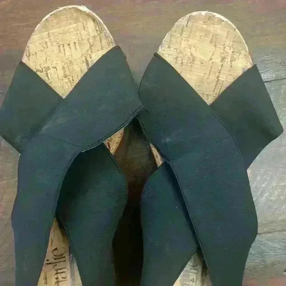 Charming Charlie Cork Wedge Studded Black Sandals Size 9 - Picture 6 of 10